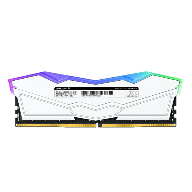 EAN 0765441661356 - Team Group T-FORCE DELTA RGB módulo de memoria 32 GB 2 x 16 GB DDR5 imagen 1