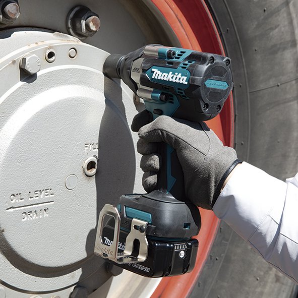 EAN 88381723862 - Makita DTW700RTJ no categorizado imagen 3