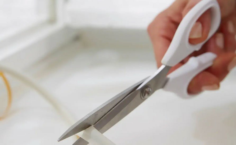 Tesa Window Seal 6m X 9mm P-Profile Brown 05390