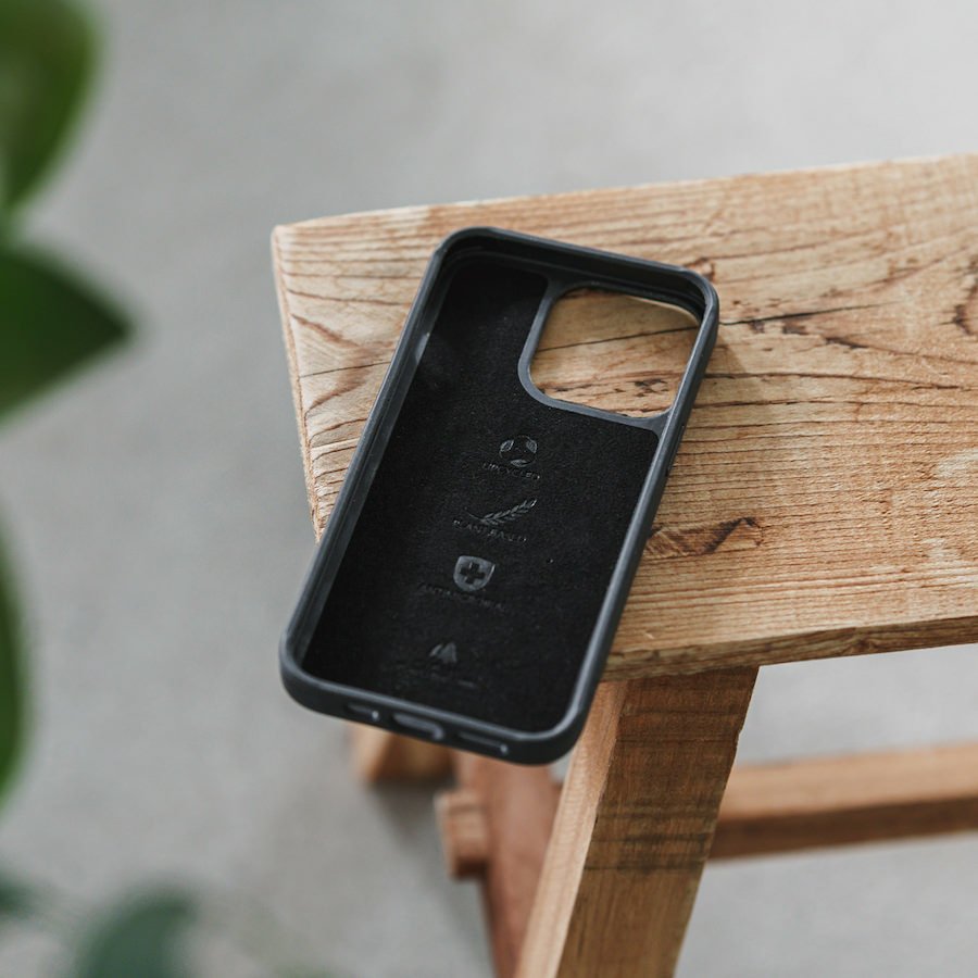 Woodcessories Bio Funda Magsafe Negra Iphone 14 Pro