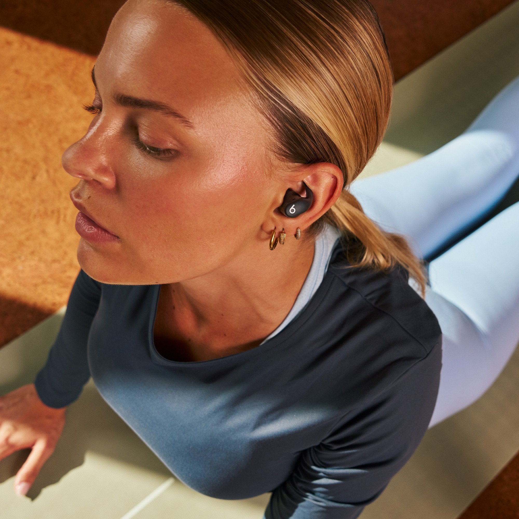 EAN 195950384550 - Beats by Dr. Dre Powerbeats Fit Auriculares Inalámbrico Dentro de oído Deportes Bluetooth Negro imagen 3