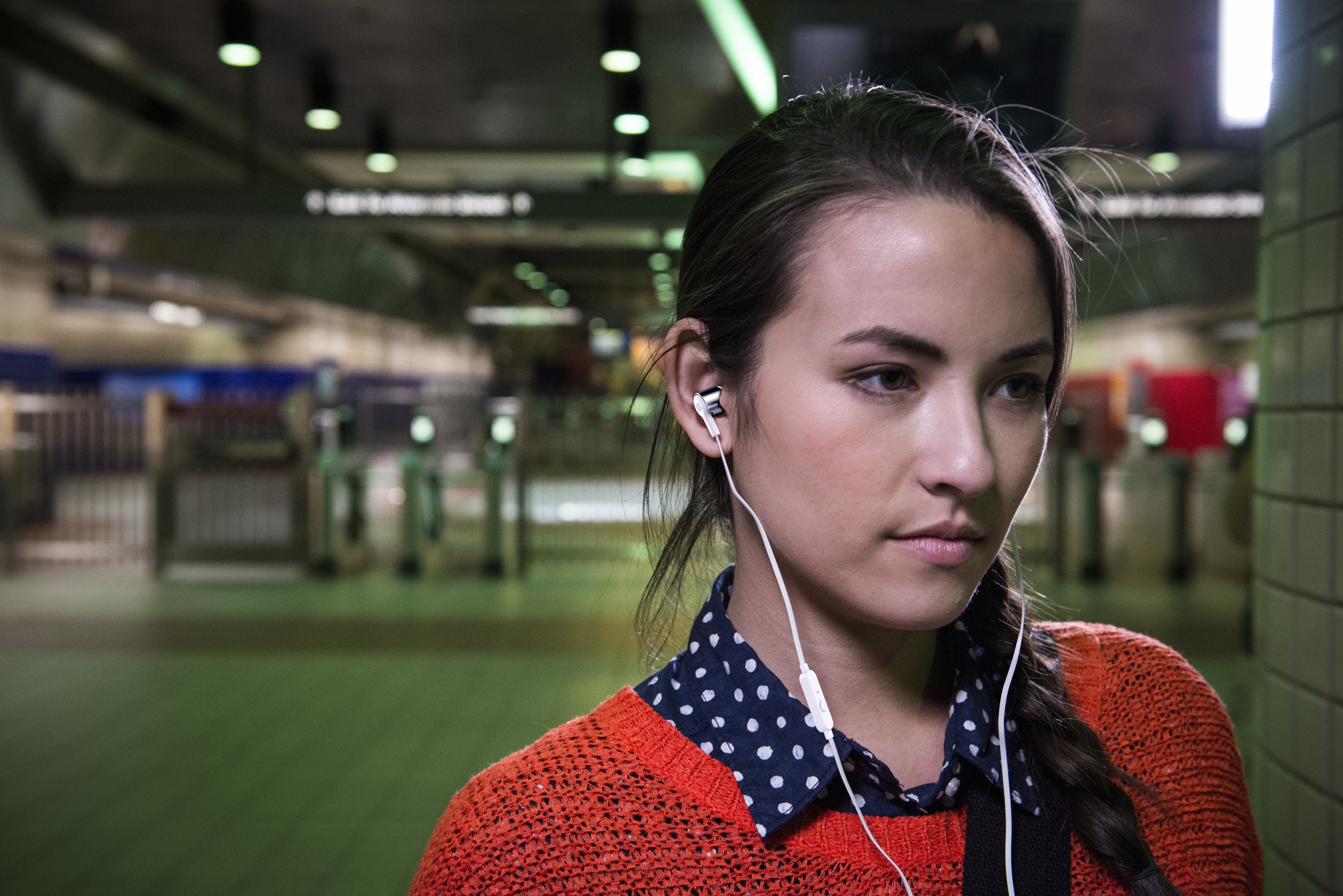 Jbl T210 Auriculares Con Micrófono Blanco/Oro