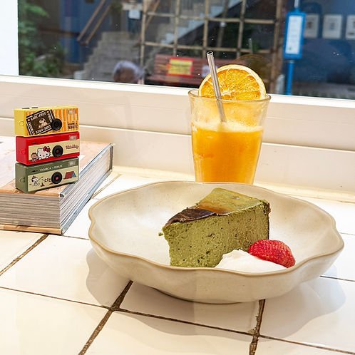 Yashica Funtastic X Peanuts Sweet Dreams Home