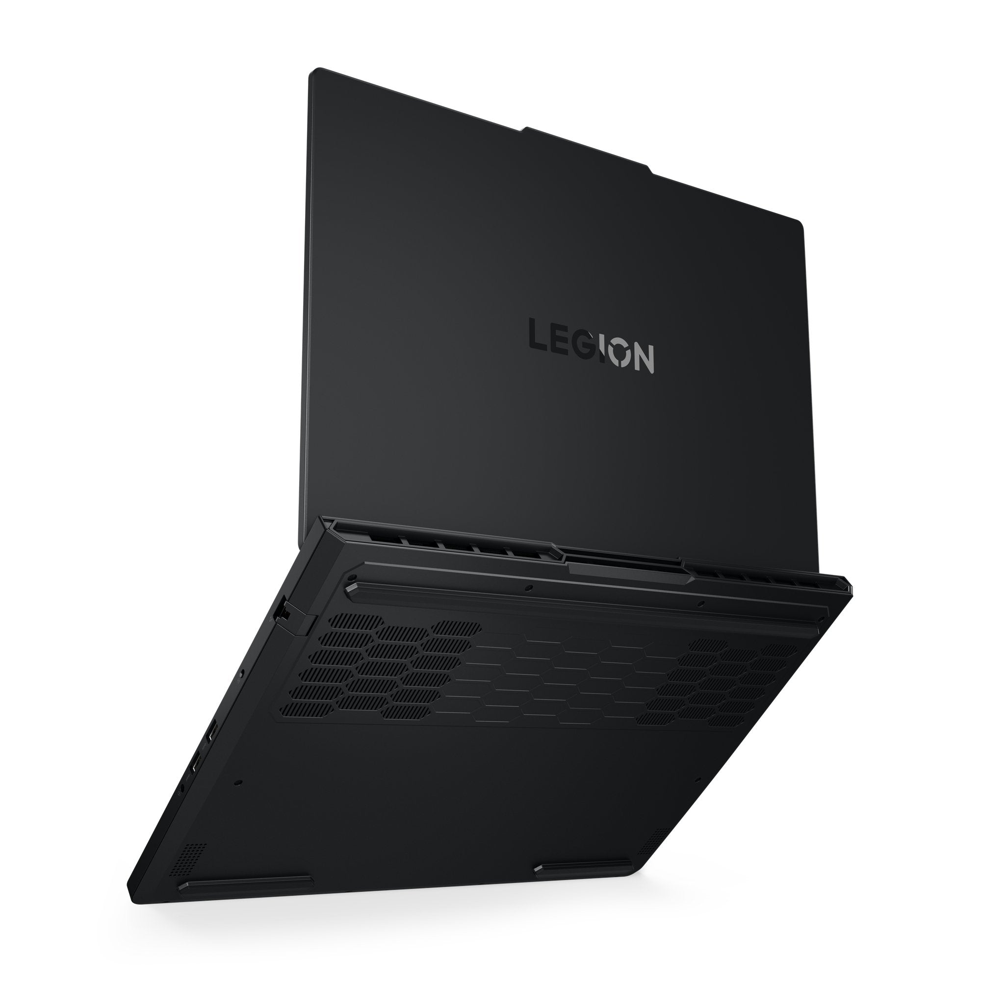 EAN 198158219945 - Lenovo Legion Pro 5 16ADR10 AMD Ryzen™ 9 8945HX Portátil 40,6 cm (16") WQXGA 32 GB DDR5-SDRAM 1 TB SSD NVI imagen 8
