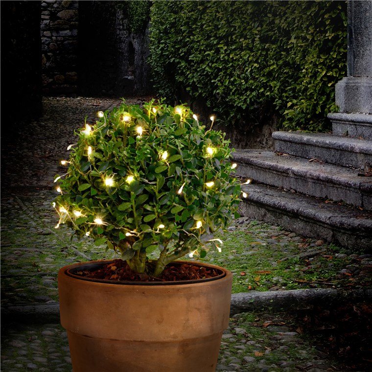 Guirnalda De Alambre Plateado Con 50 Led
Con 2 Modos De Luz, Blanco Cálido (3000 K), Con Pilas, Interior-Exterior