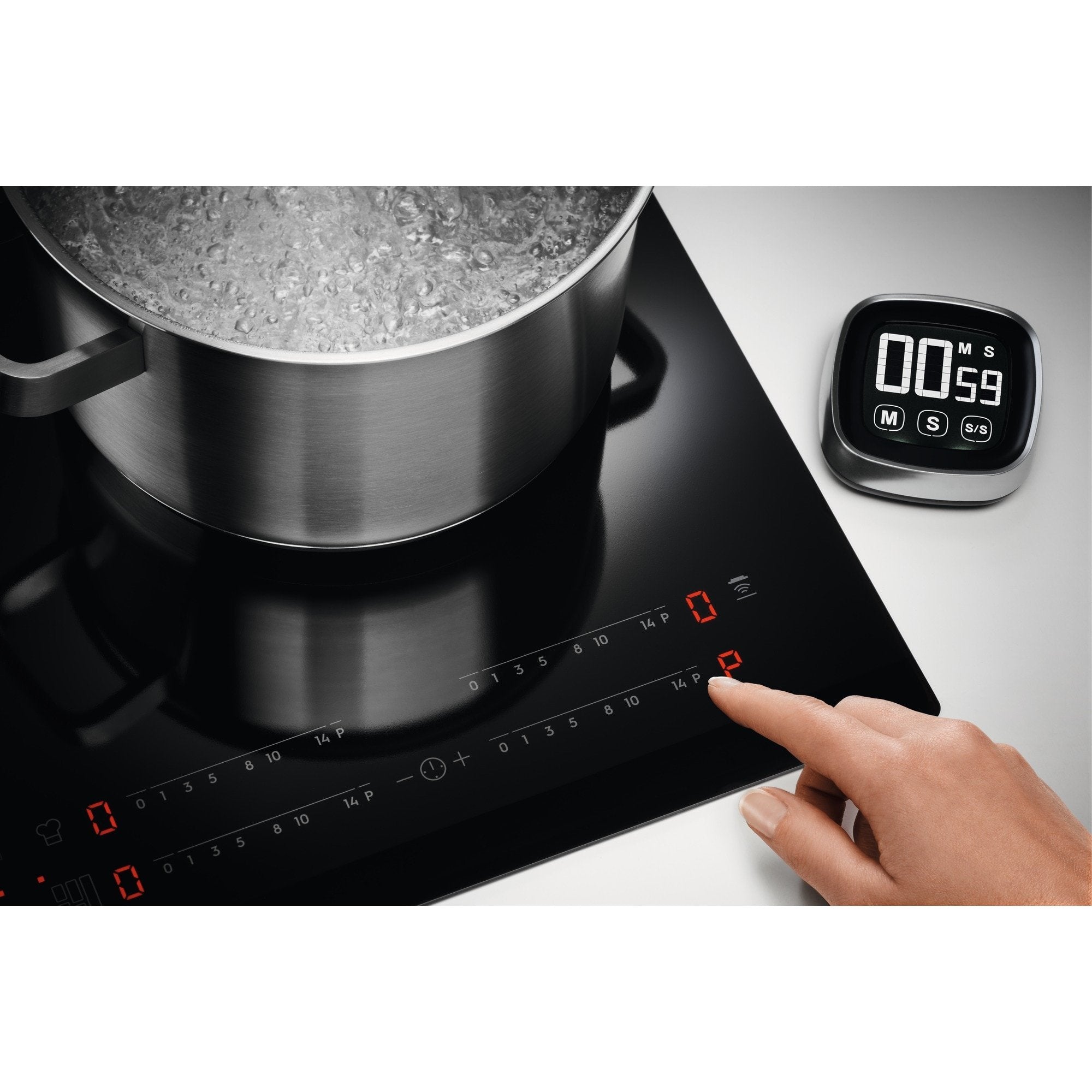 EAN 7332543637683 - Electrolux EIS62443 Negro Integrado 60 cm Con placa de inducción 4 zona(s) imagen 13
