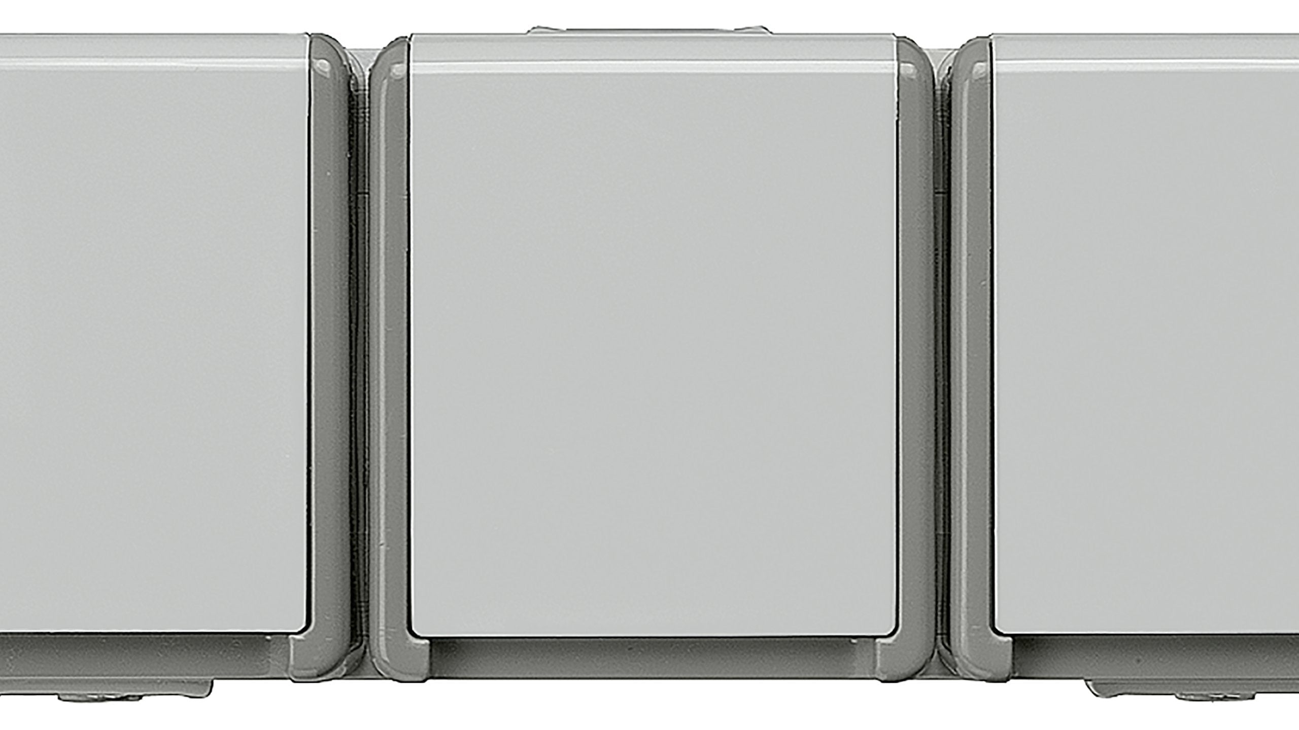 Siemens 5ub4731 Delta Schuko-Steckdose Flche Ip44 Ap Dgr Hgr 3-Fach Waagrecht