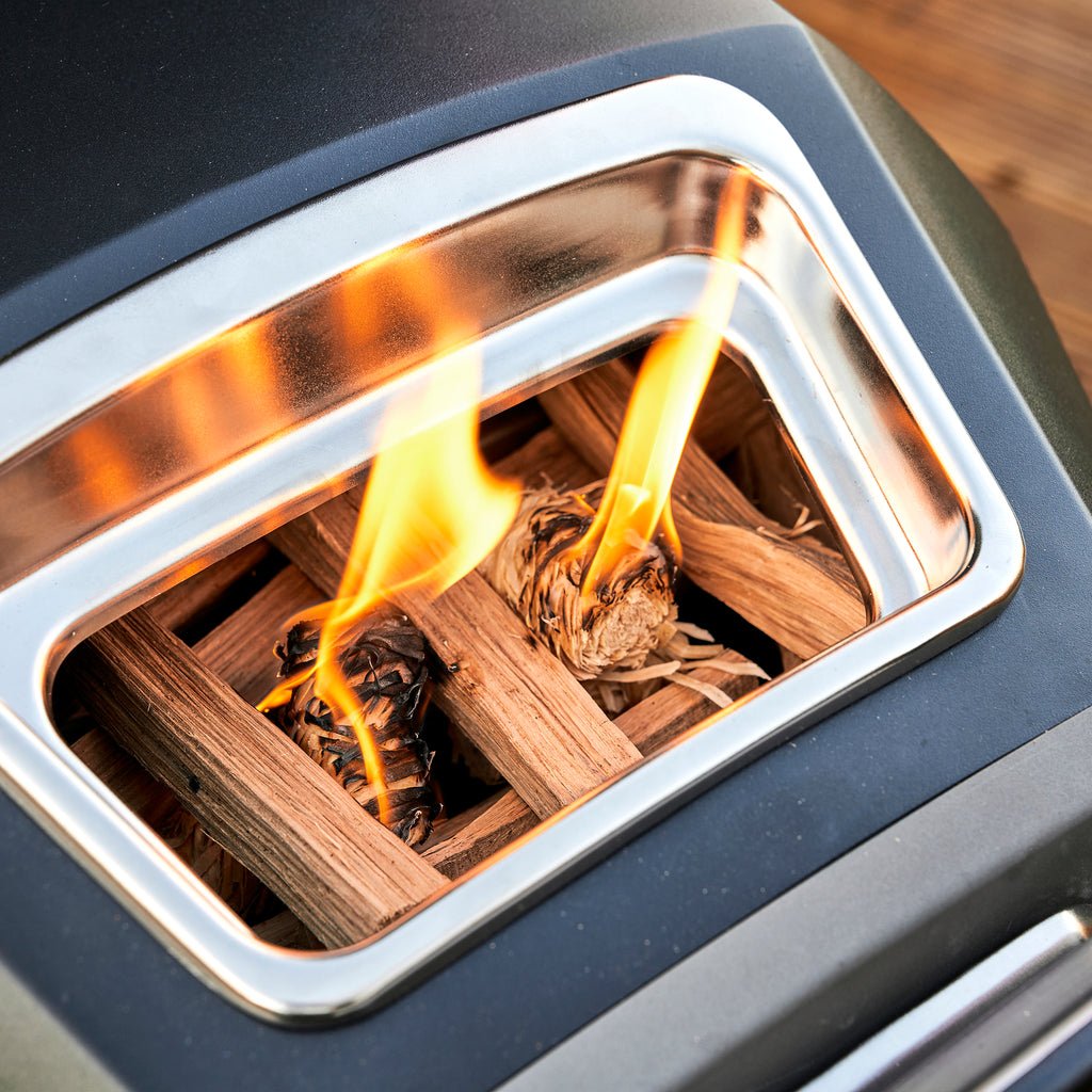 Ooni Karu 2 Pizza Oven