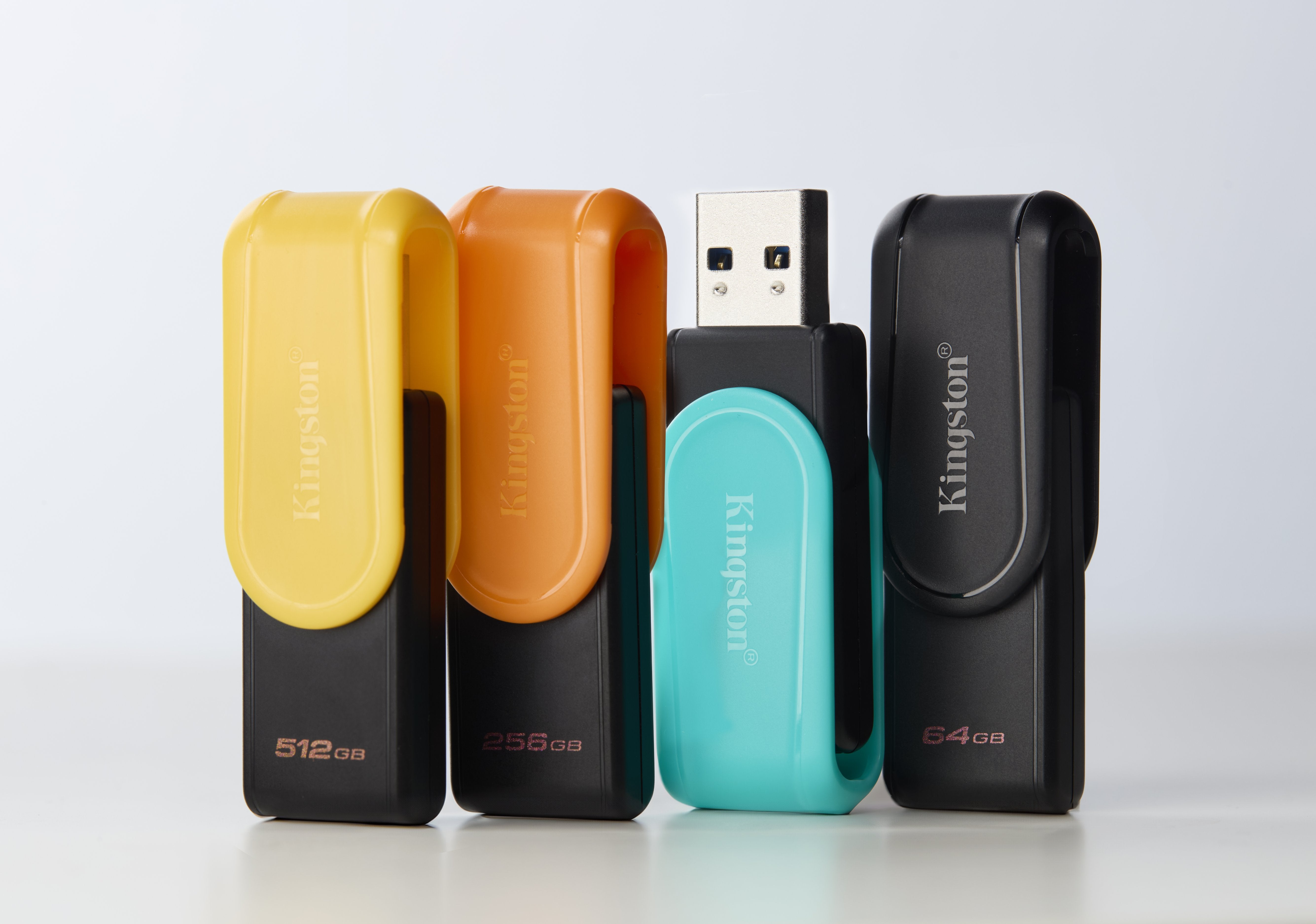 EAN 0740617348736 - Kingston Technology DataTraveler Exodia S unidad flash USB USB tipo A 3.2 Gen 1 (3.1 Gen 1) Negro, Naranj imagen 6