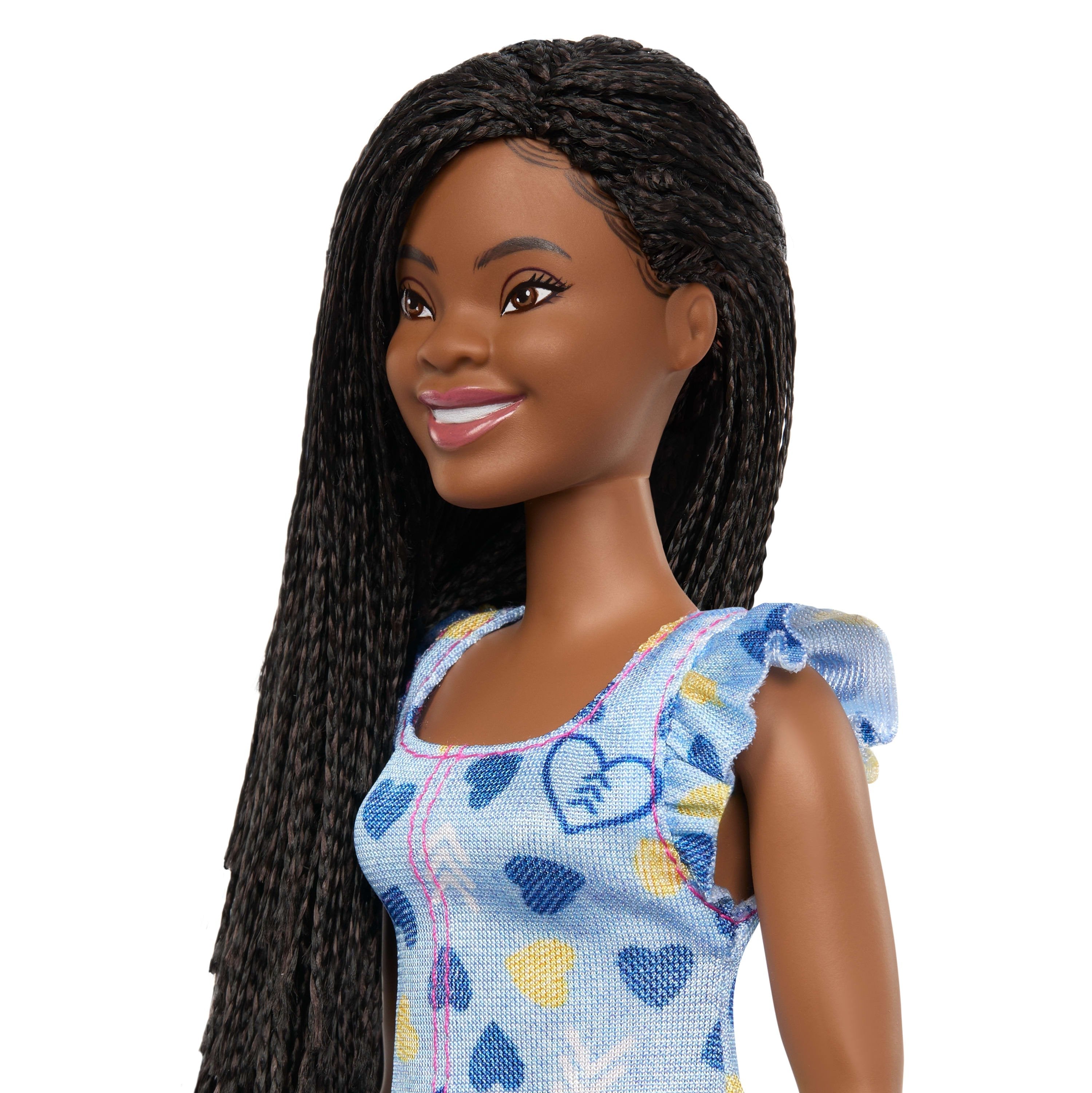 Muñeca Mattel Barbie Fashionistas Con Síndrome De Down Con Vestido De Corazón