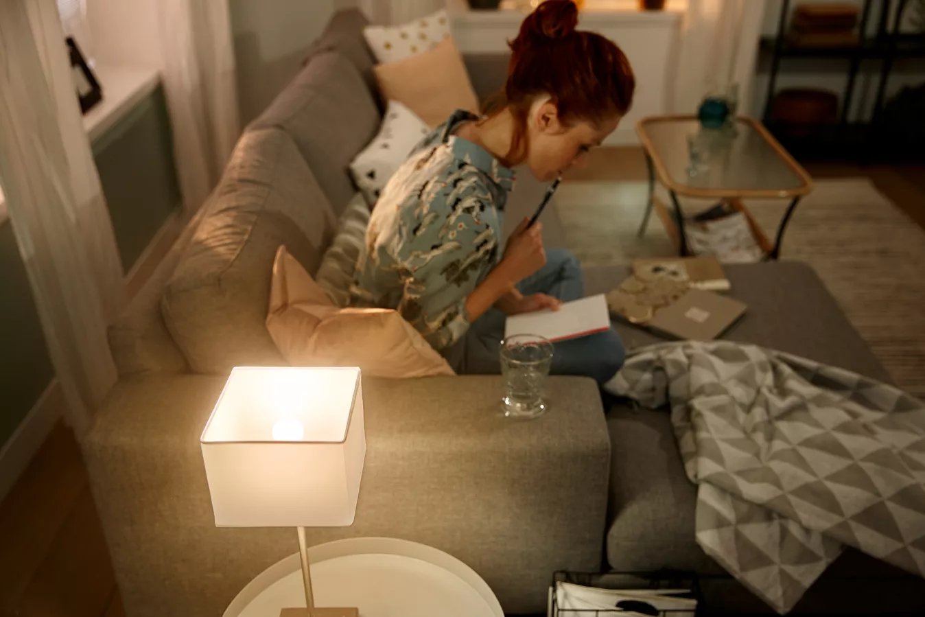 EAN 8719514356696 - Philips Hue White 8719514356696 iluminación inteligente Bluetooth 5,7 W imagen 3