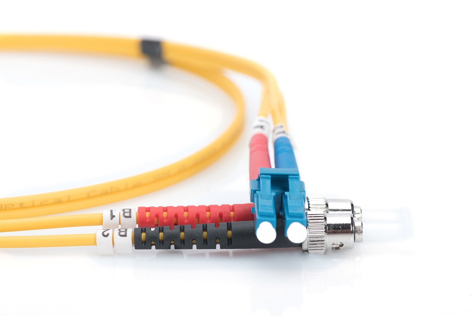 EAN 4016032249344 - Digitus DK-2931-02 Cable de fibra óptica e InfiniBand 2 m I-VH Amarillo imagen 5