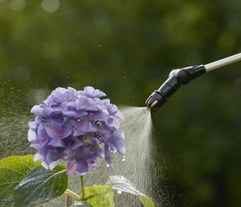 Pulverizador A Presión 5 L Plus Gardena
