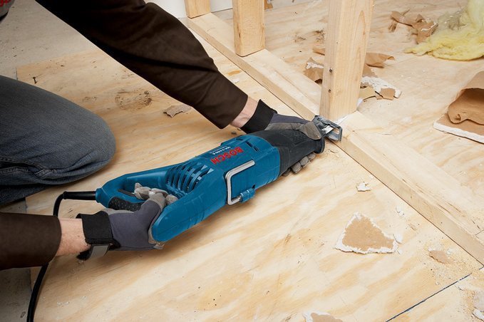 EAN 3165140508469 - Bosch GSA 1100 E Professional 2700 spm 1100 W Negro, Azul, Rojo imagen 6