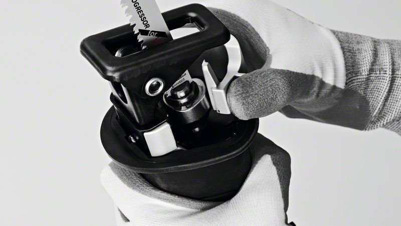 EAN 3165140951777 - Bosch GSA 18V-32 Professional imagen 2