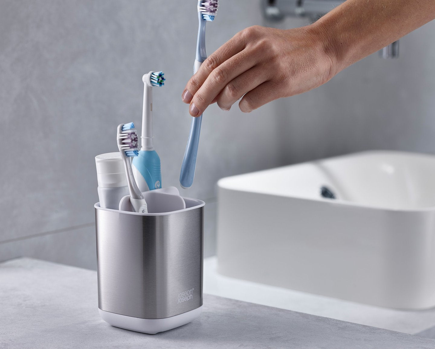 Joseph Joseph 70530 Portacepillo De Dientes Acero Inoxidable Soporte Para Cepillos De Dientes Independiente