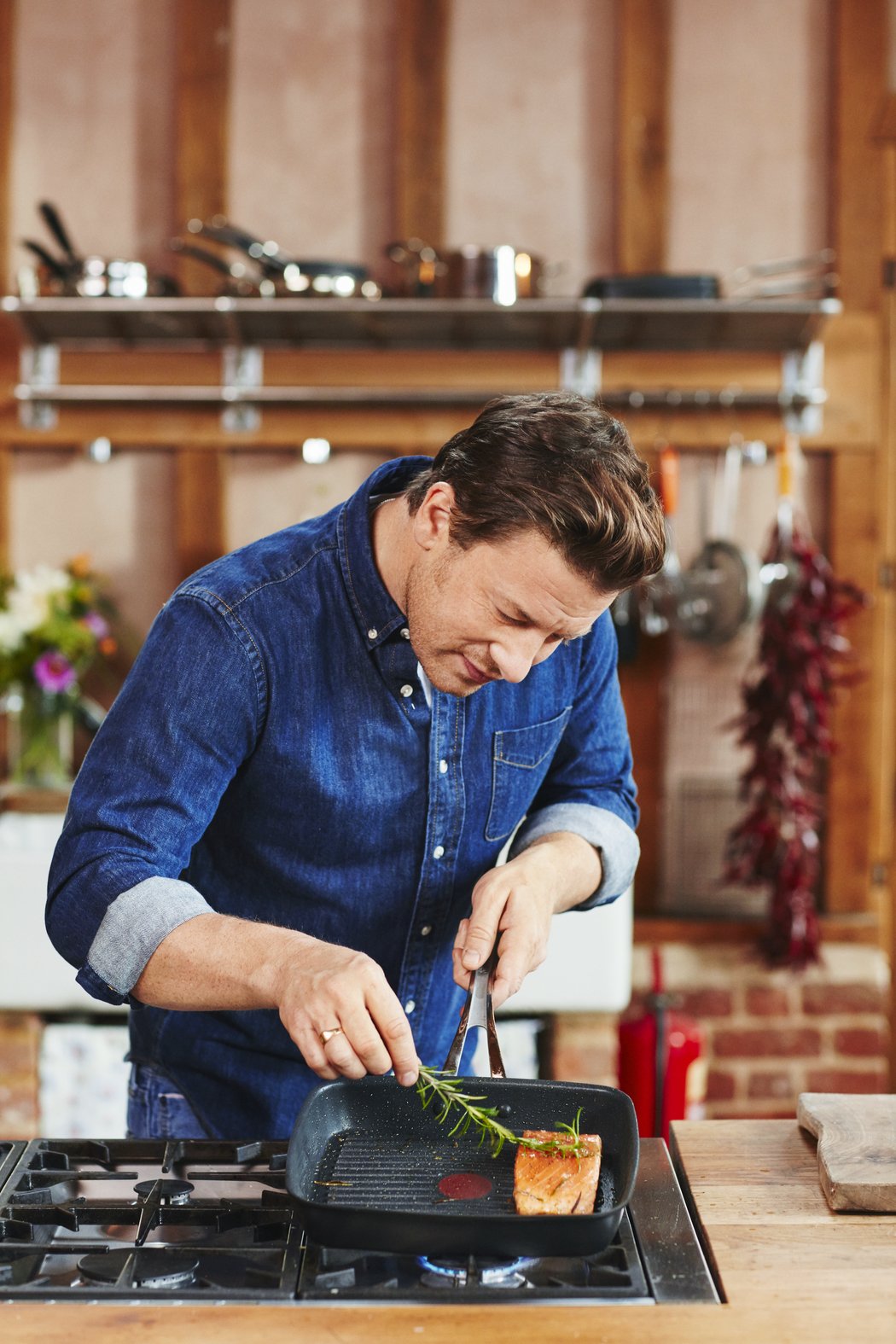 Tefal Jamie Oliver Cook'S Classics E2454144 - Sartén Antiadherente, Apta Para Horno, Inducción, Mango Remachado, Aluminio Anodizado Duro, Negro, 27 X 23 Cm