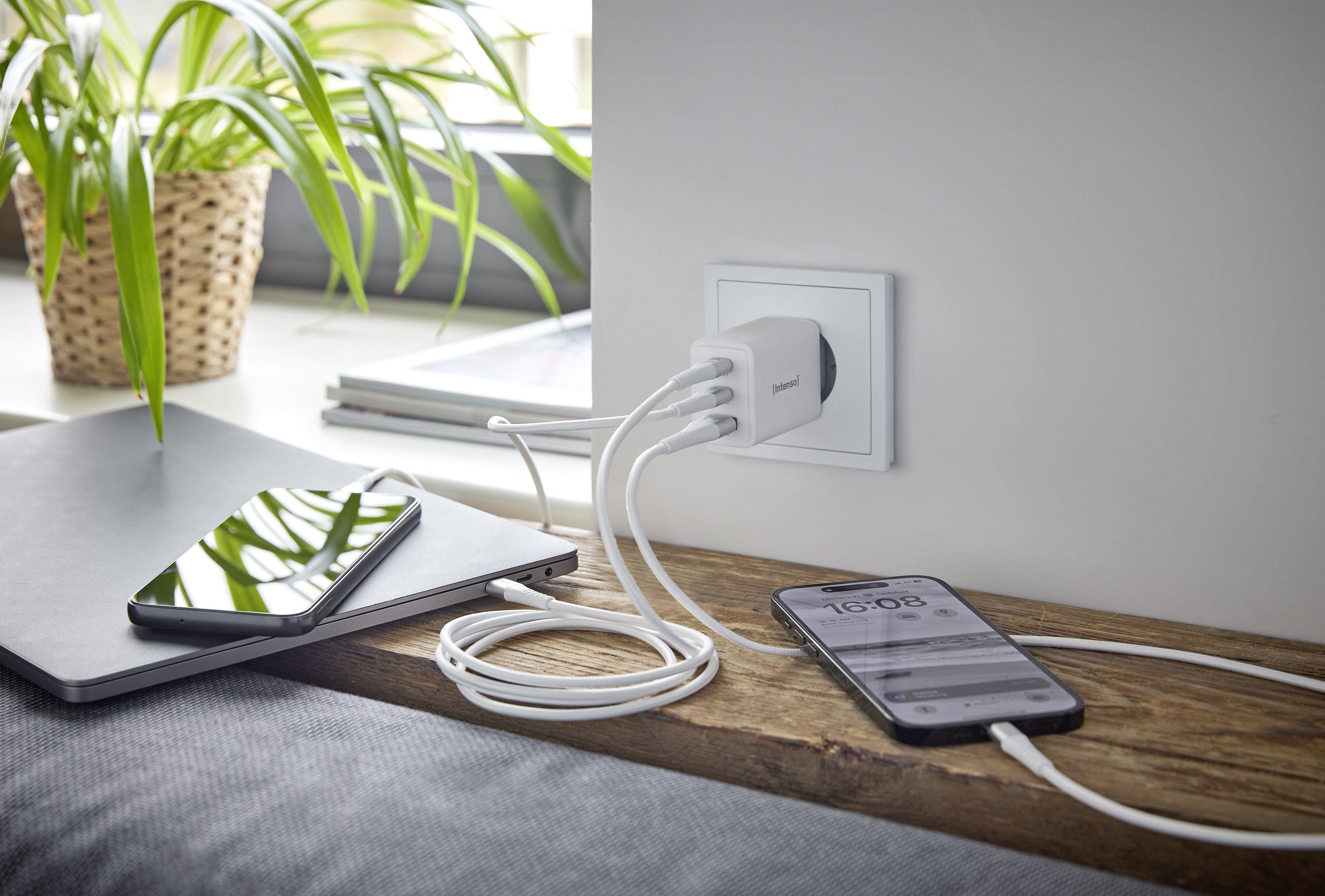 Intenso  Cargador Pared Gan W65acc1xusb-A2xusb-C