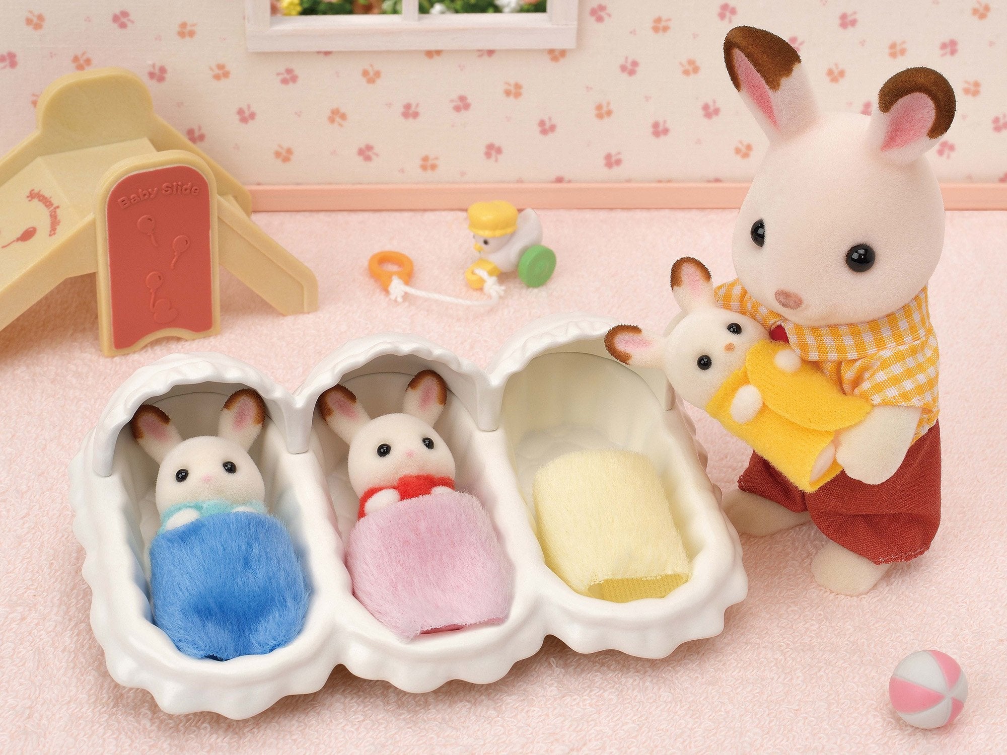 Epoch Sylvanian Families - Erstausstattung Para Drillinge L5532
