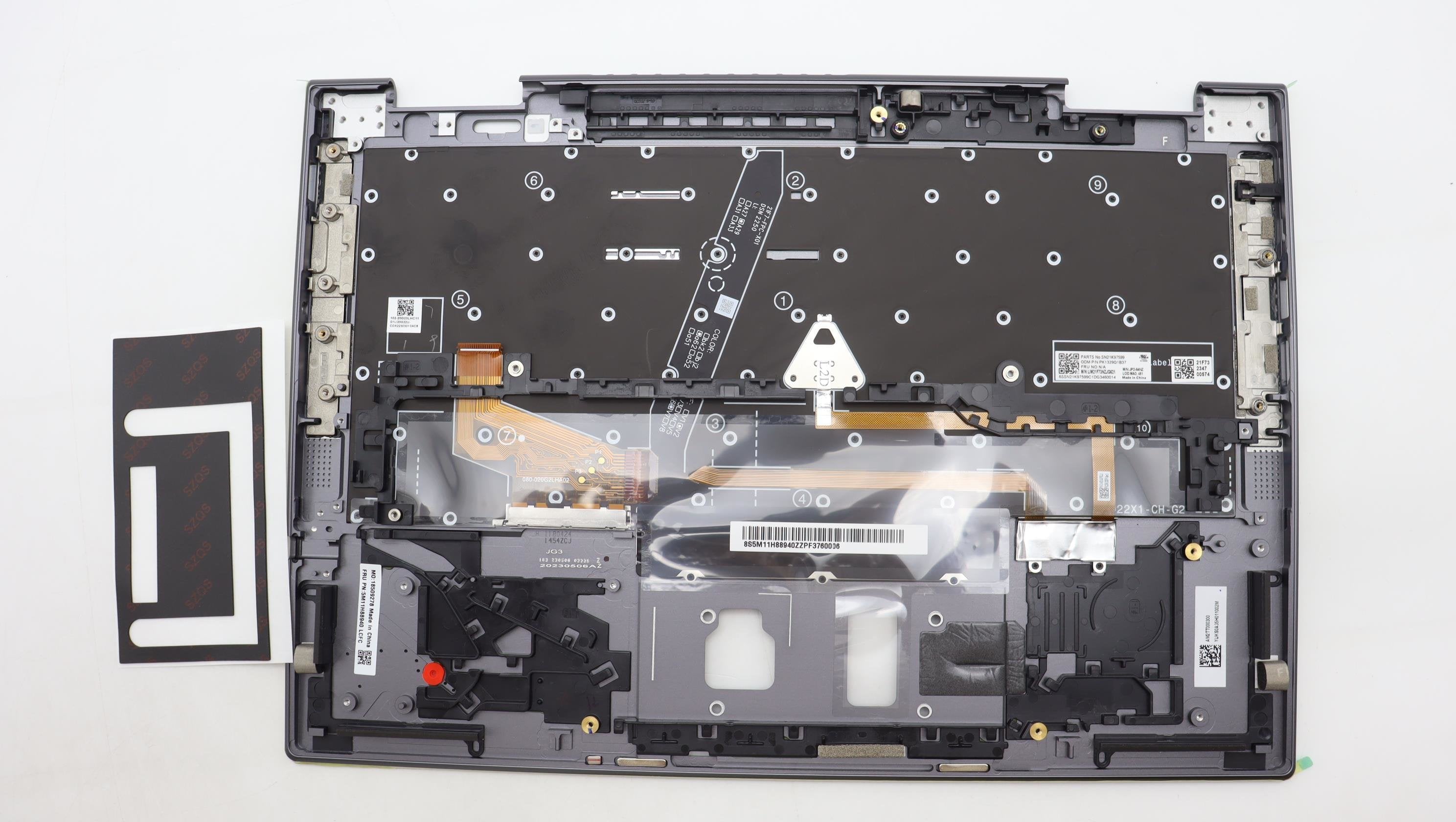 EAN 5715063503621 - Lenovo 5M11H62418 refacción para laptop Cover + keyboard imagen 1