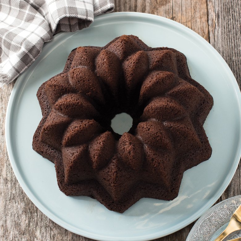 Nordic Ware -Vintage Star Bundt Pan