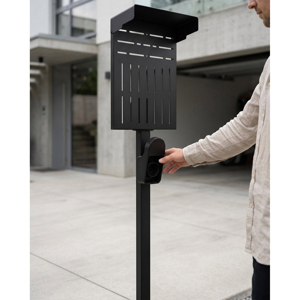 Inline® Universal Wallbox Stand Xl With Ev Charging Cable Holder, Negro