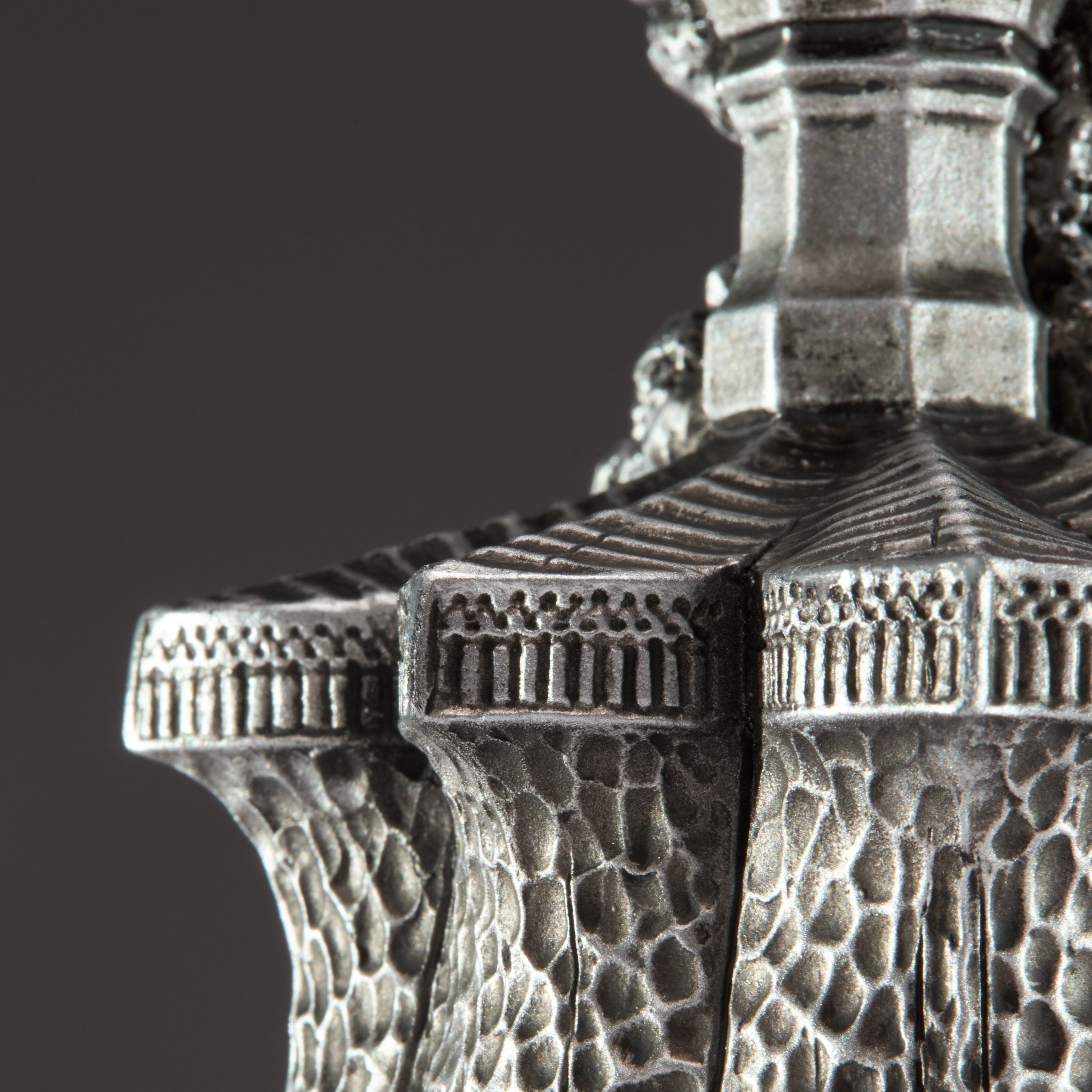 EAN 0849421009915 - The Noble Collection NN7645 figura y estatua decorativas Plata imagen 7