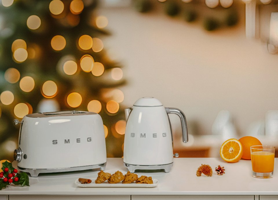 EAN 8017709231057 - Smeg TSF01WHEU tostadora 6 2 rebanada(s) 950 W Blanco imagen 16