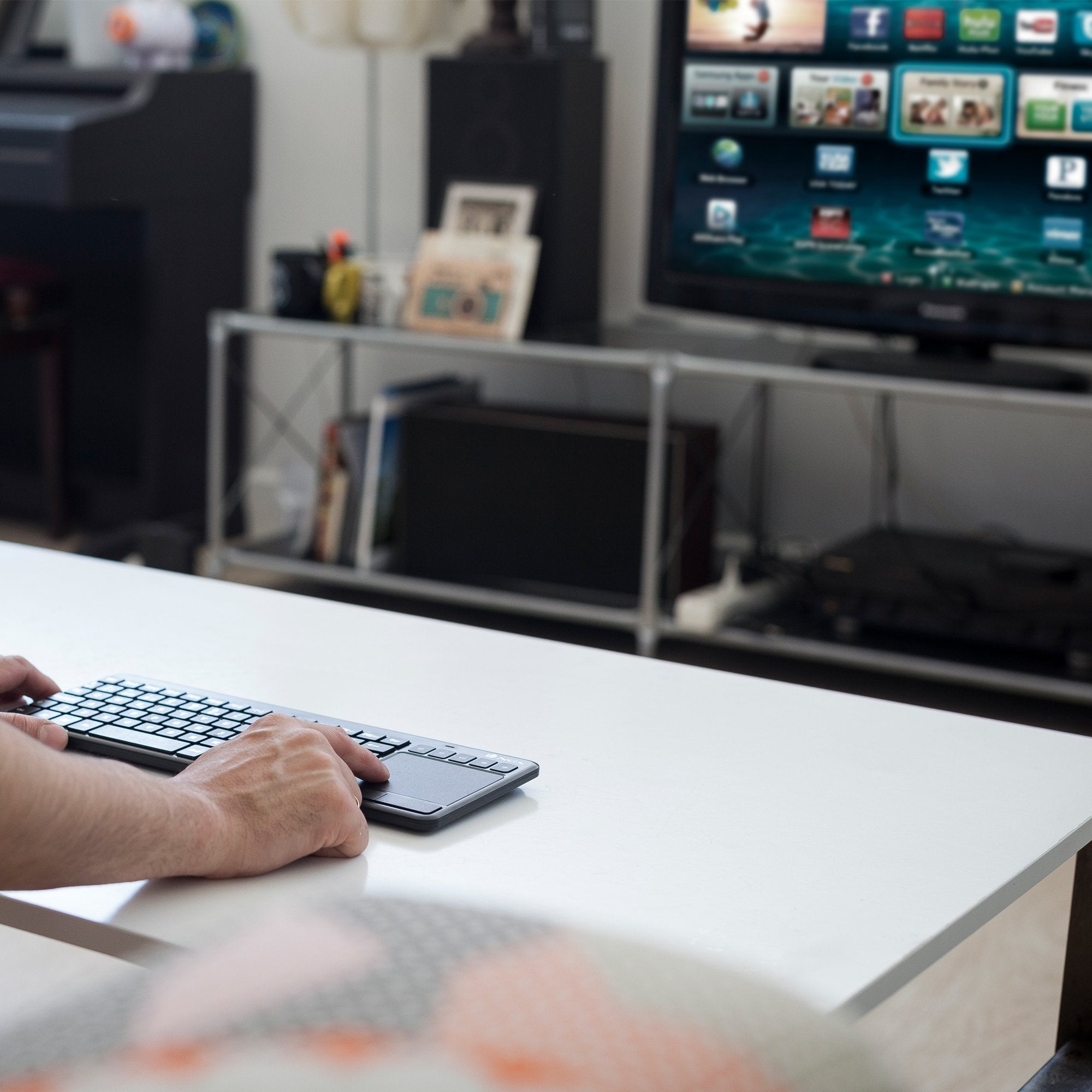 EAN 8435430611366 - NGS TV Warrior, AZERTY, FR teclado Hogar RF inalámbrico Francés Negro imagen 6