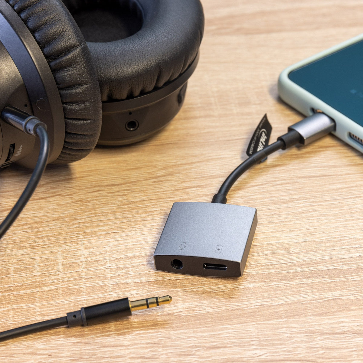 Inline® Usb-C Audio Adaptador Usb-C A 3.5mm Jack + Pd 30w