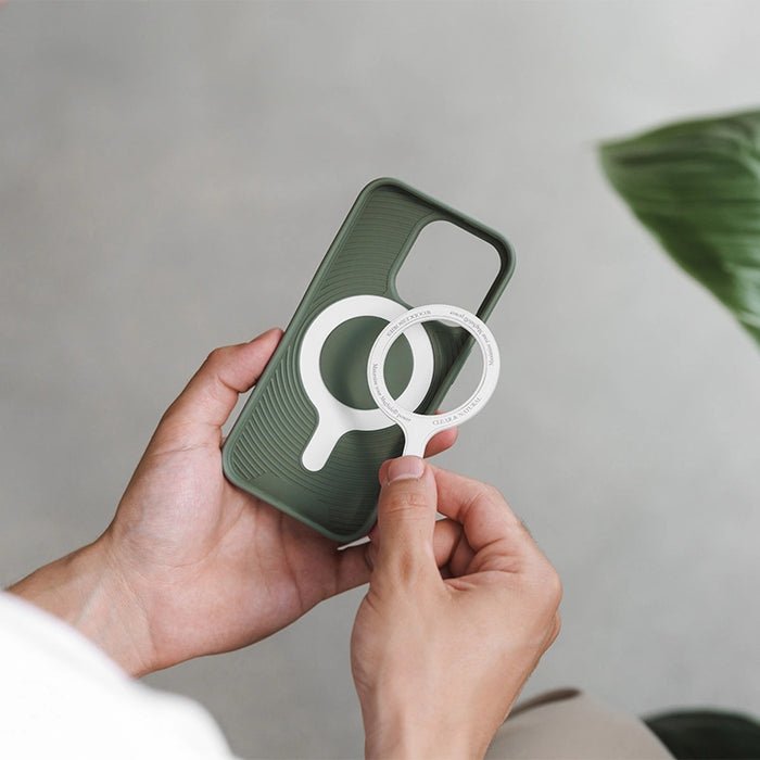 Funda Woodcessories Bio Magsafe Para  Iphone 15 Plus Verde Medianoche