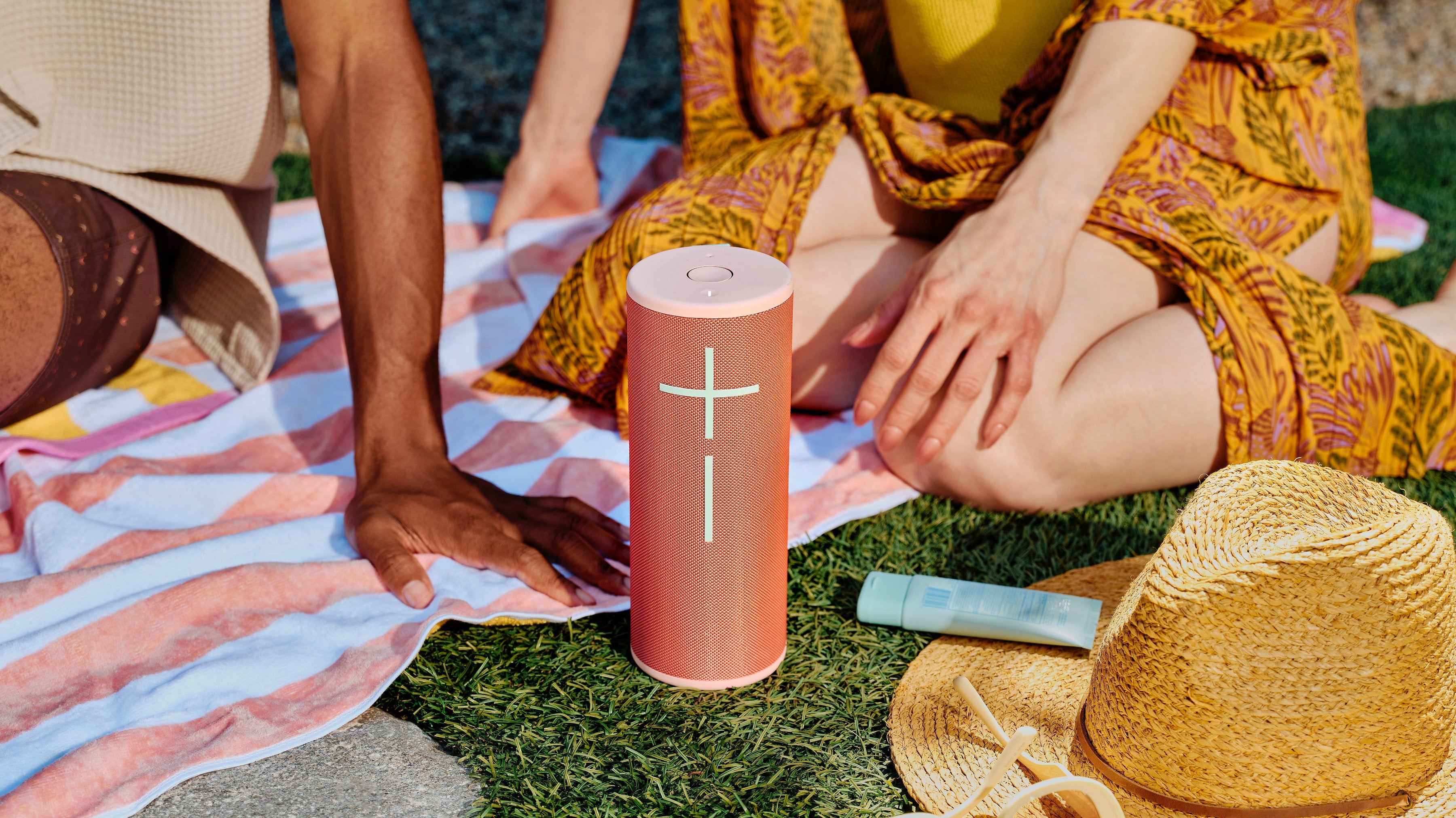 EAN 5099206125261 - Ultimate Ears MEGABOOM 4 Altavoz portátil estéreo Rojo imagen 5