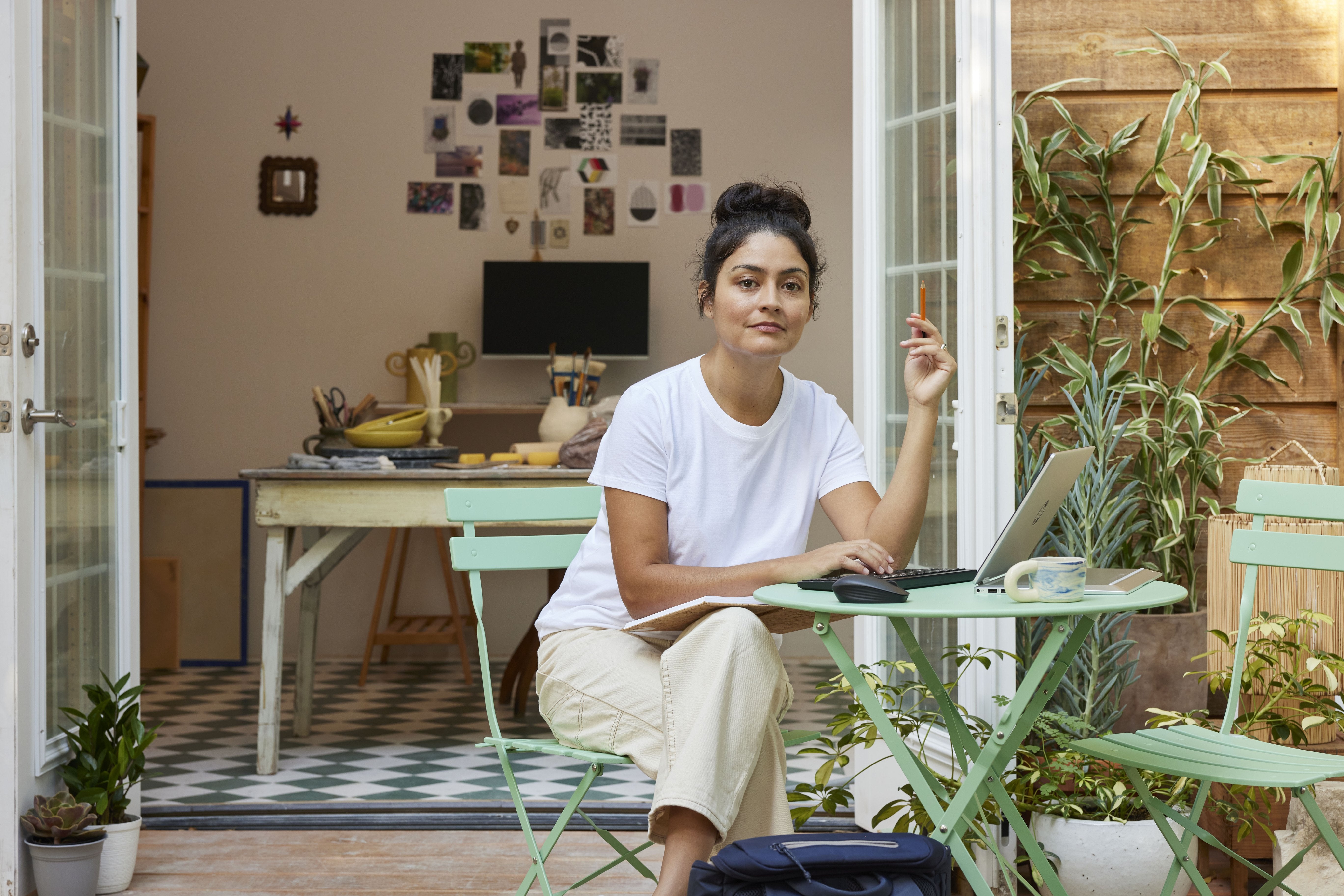 EAN 196548515943 - HP 350 BLK Compact Multi-Device Keyboard teclado Hogar Negro imagen 12