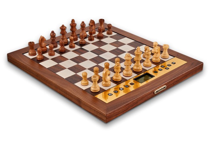 EAN 4032153008301 - Millennium The King Performance Juego de ajedrez Escritorio Internacional imagen 7