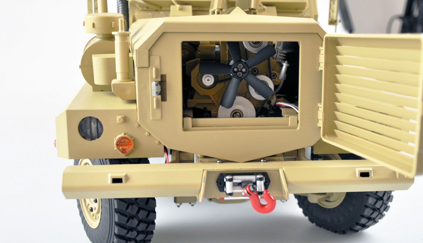 Amewi 22428 Rc- Vehículo Militar Terrestre Camión Con Radiocontrol (Rc) Motor Eléctrico 1:12