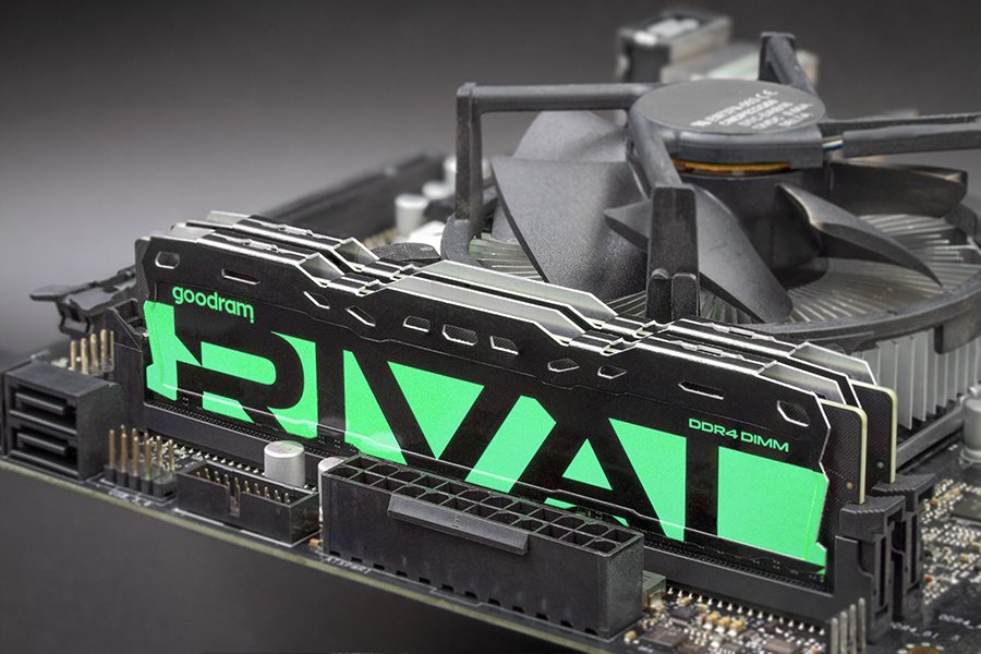 EAN 5908267915004 - Goodram *DDR4 Rival Radiant 16GB (2* 8)/3200 CL16 Green módulo de memoria 2 x 8 GB 3200 MT/s 288-pin DIMM imagen 6