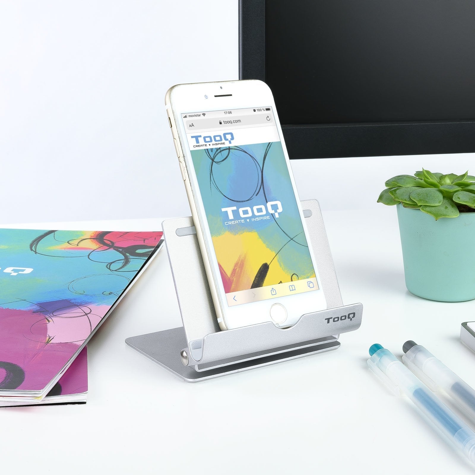 Tooq Soporte De Sobremesa Para Tablet Hasta 10" - Inclinable Y Giratorio - Base Antideslizante - Plata