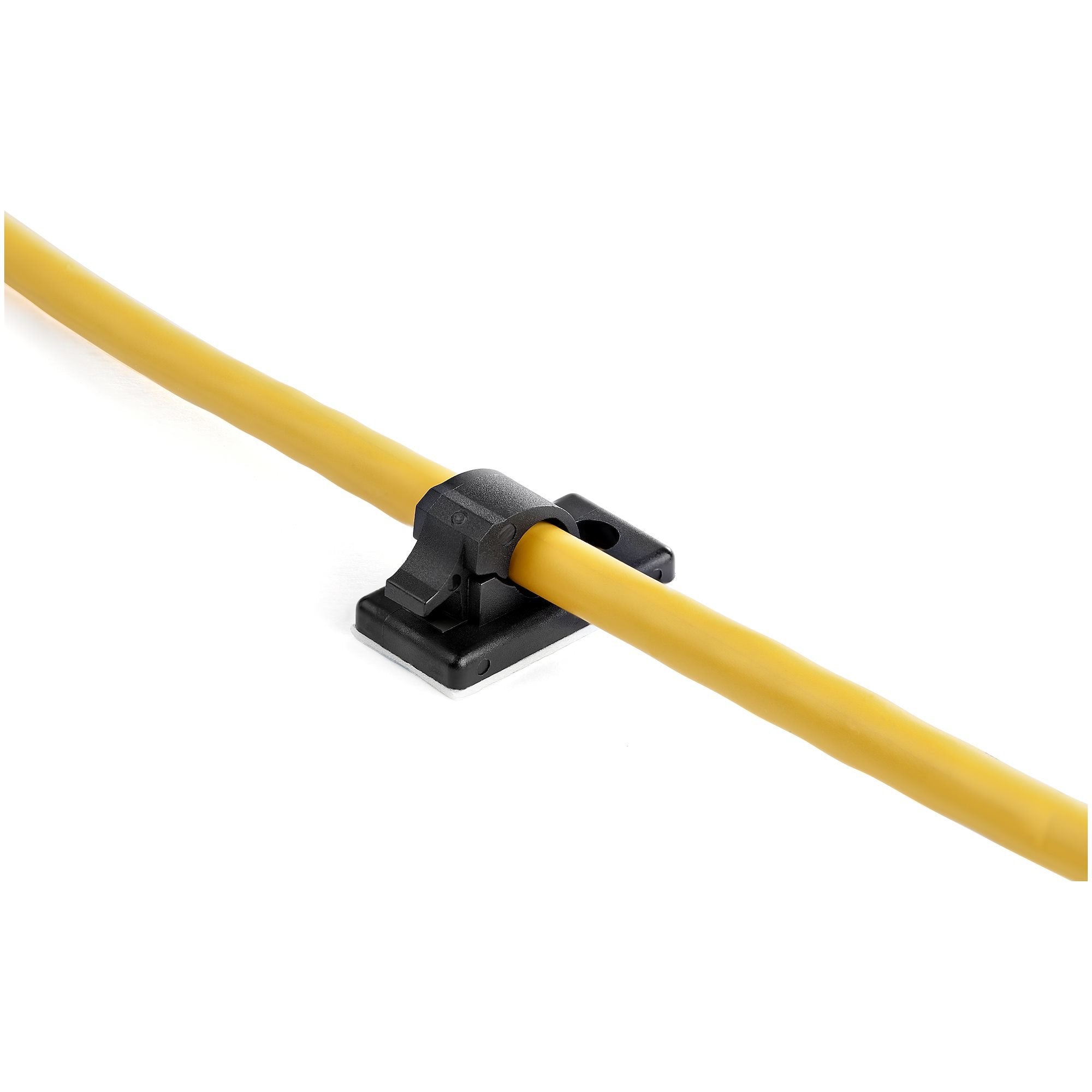 Startech.Com 100 Clips De Gestión De Cableado Adhesivos - Negro - Organizador De Cableado Para Escritorios/Oficinas - Mordaza De Nylon Autoadhesiva Con Clasificación Contra Fuego Ul/94v-2