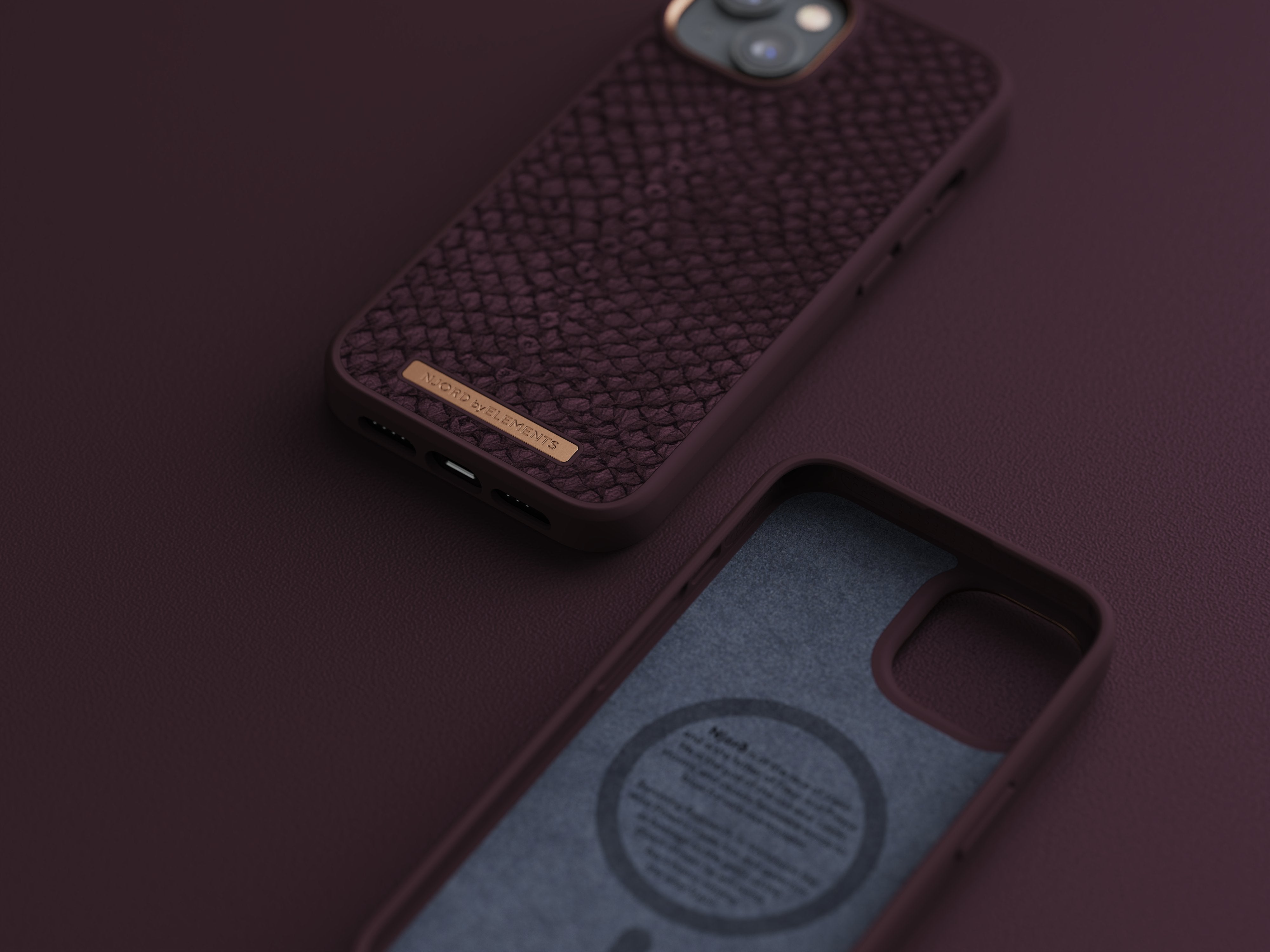 Njord Byelements Salmon Leather Magsafe Case - Iphone 14 - Rust