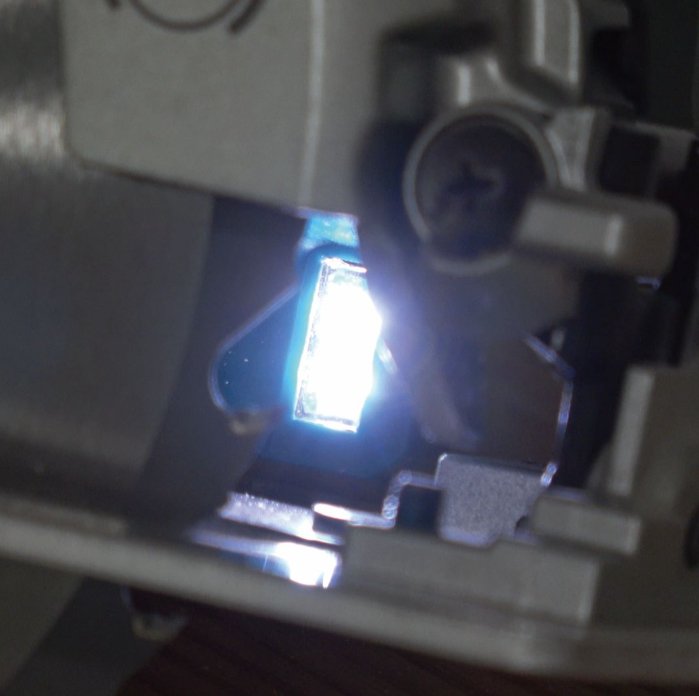 Makita Sierra Circular De Mano Inalámbrica Dhs661zu, 18 Voltios Dhs661zu
