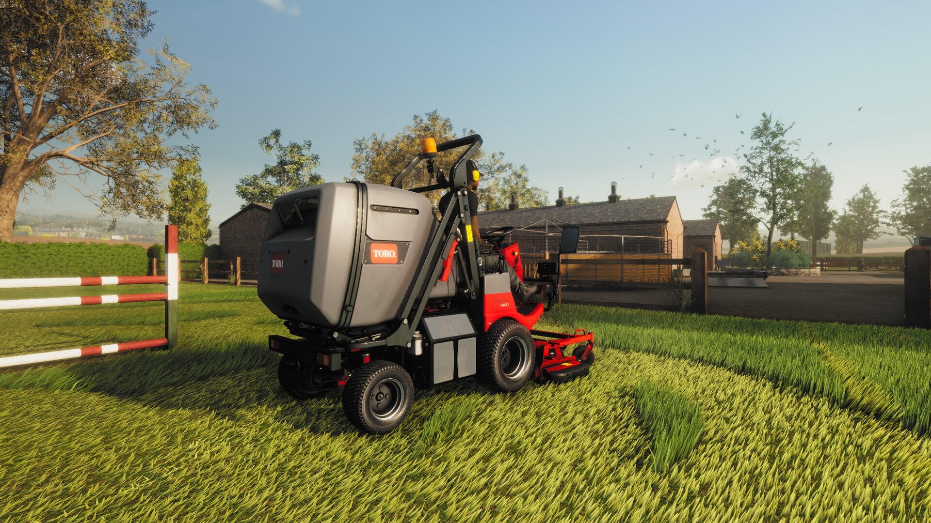 EAN 5060760887612 - Curve Games Lawn Mowing Simulator - Landmark Edition imagen 4