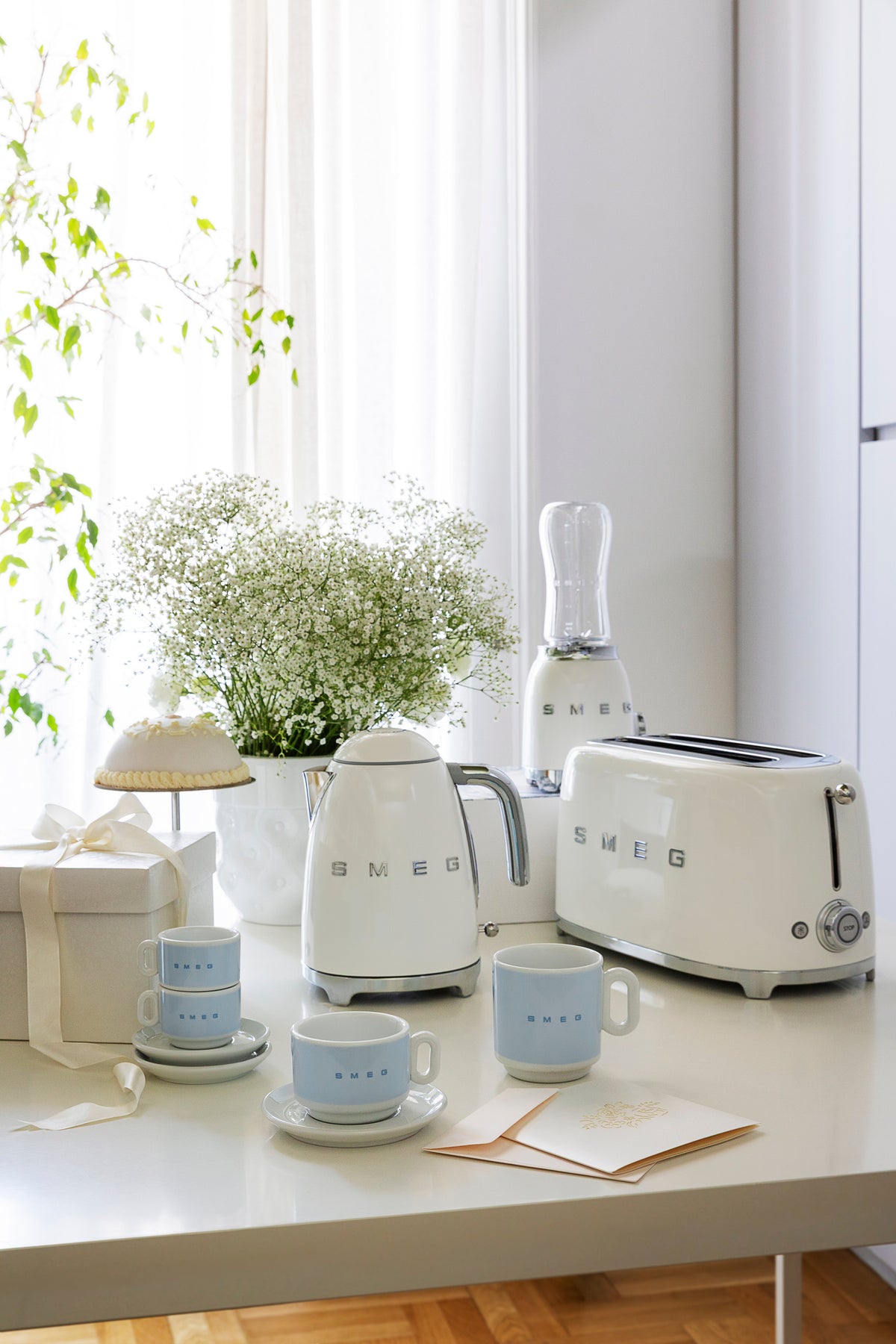 EAN 8017709313098 - Smeg PBF01WHEU licuadora 0,6 L Batidora de vaso 300 W Blanco imagen 7