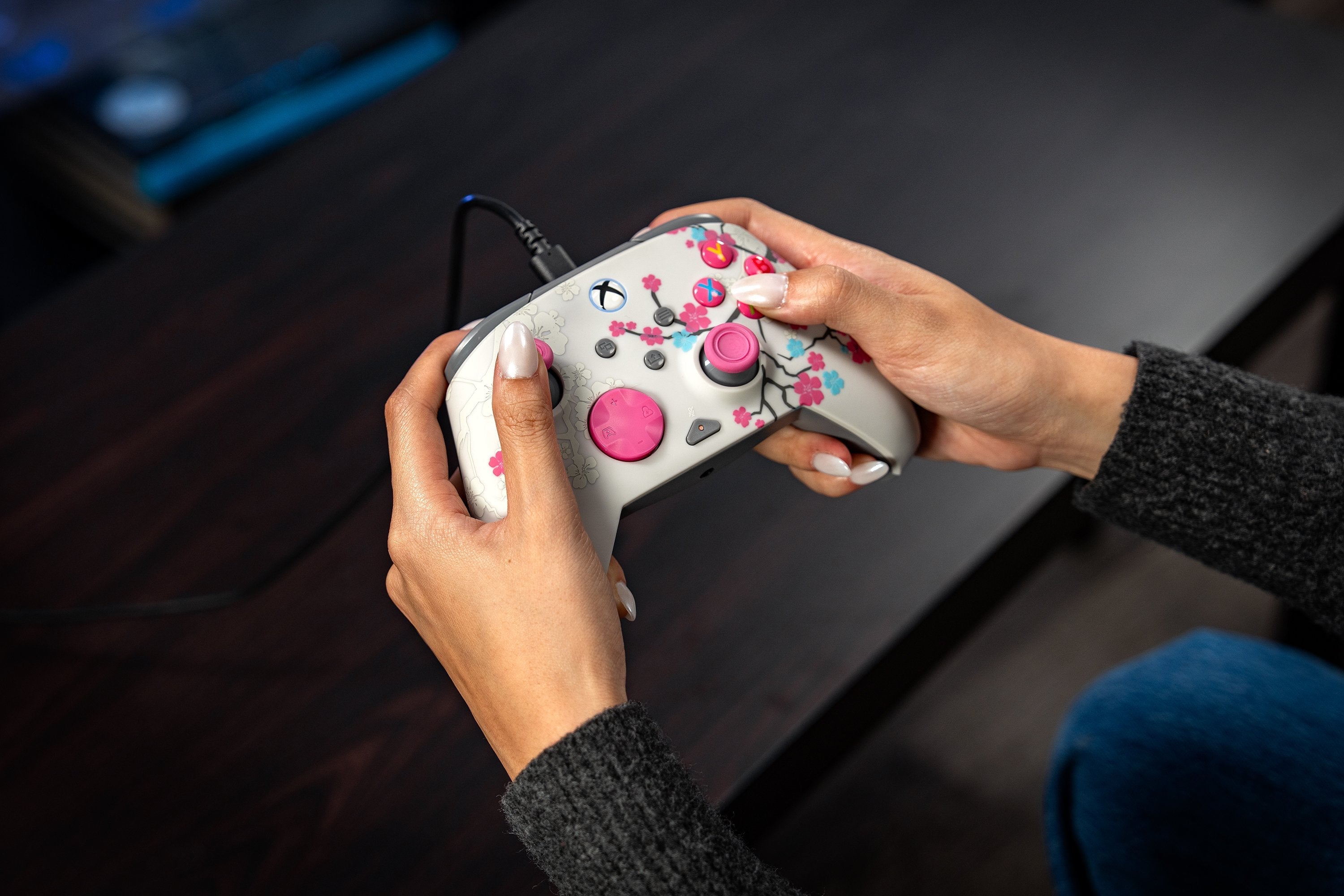 Turtle Beach Rematch Advanced Brillo Cherry Blossom Mando De Juego Con Cable