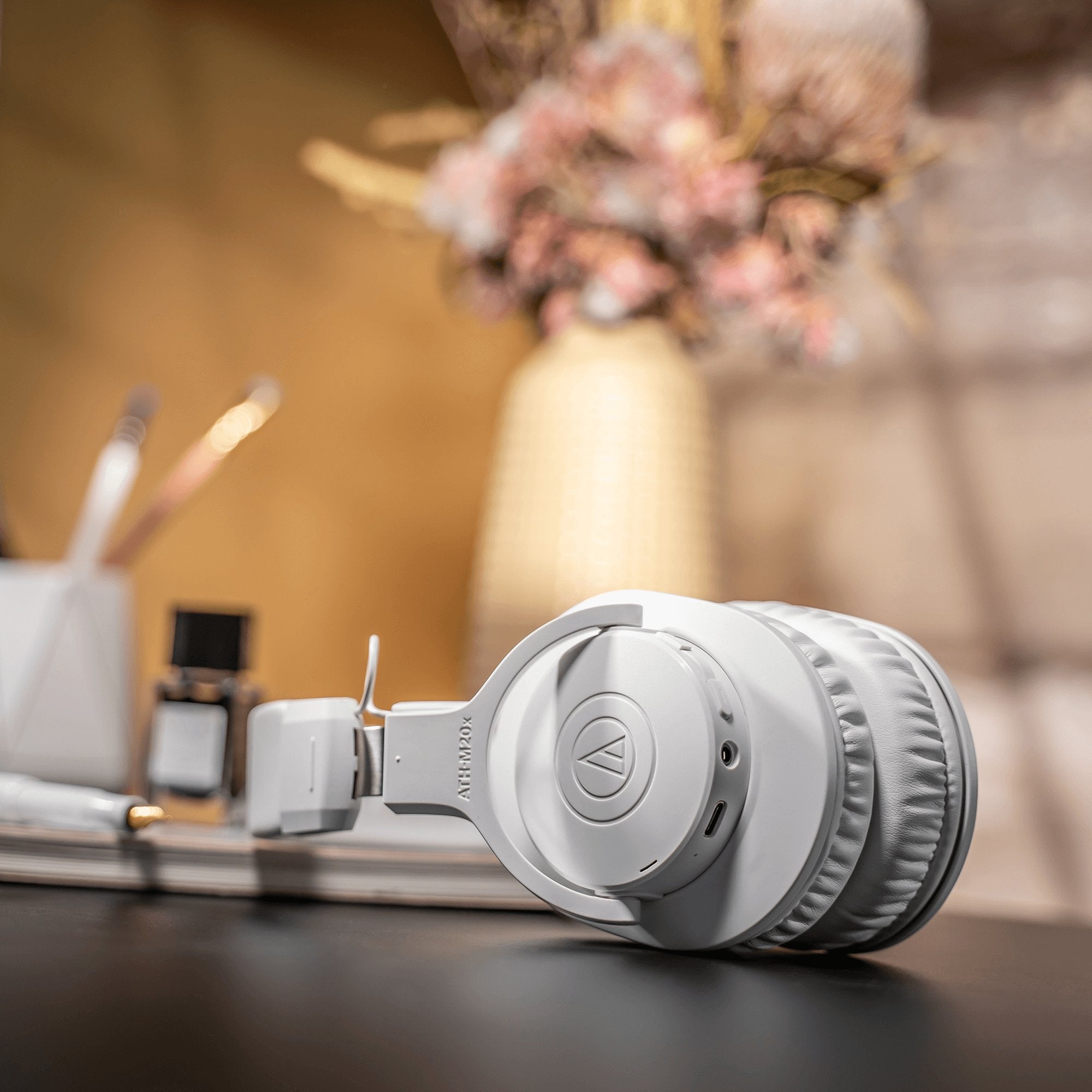 Auriculares Audio Technica Ath-M20xbtwh  Blanco