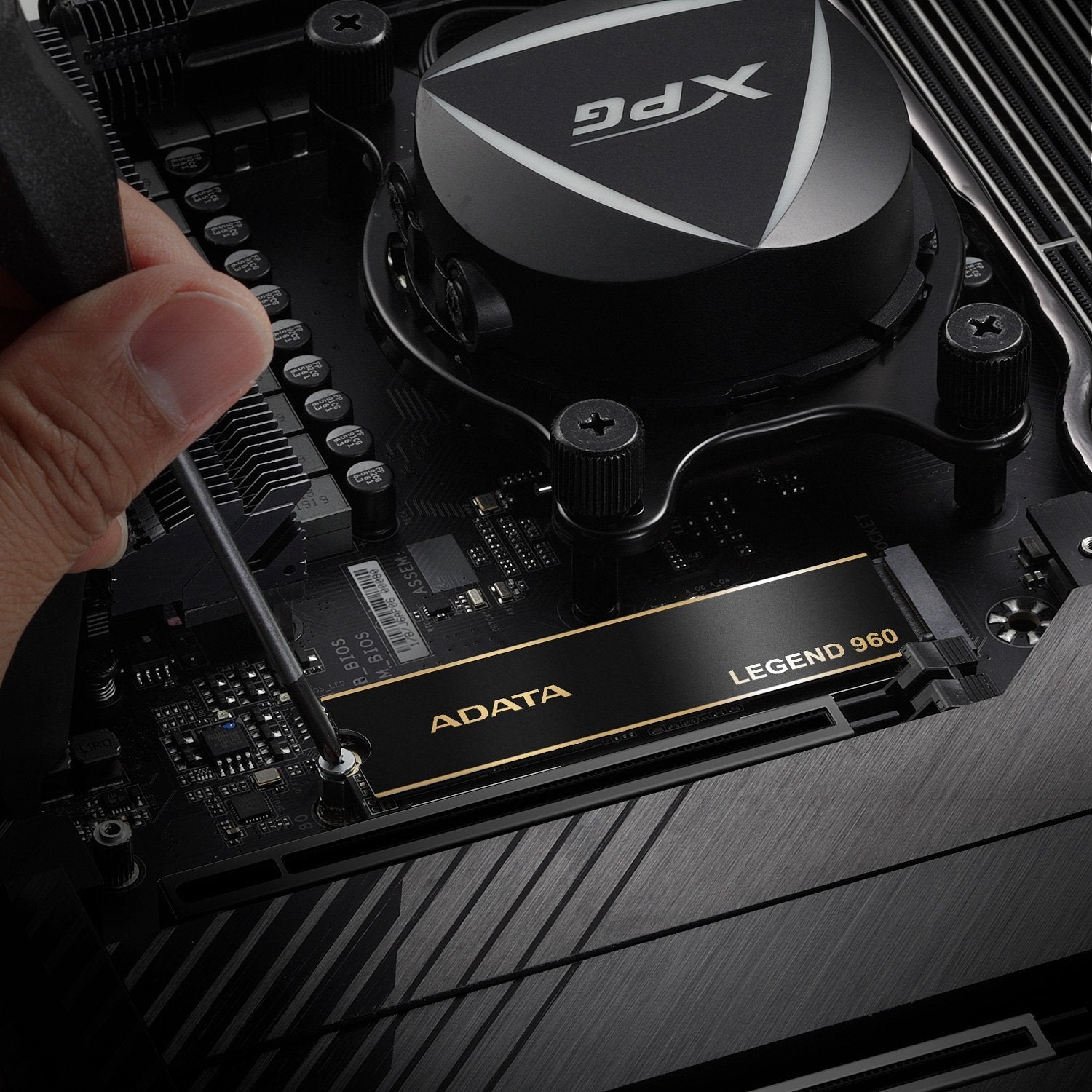 Ssd Adata Legend 960 M.2 4000 Gb Pci Express 4.0 3d Nand Nvme Aleg-960-4tcs