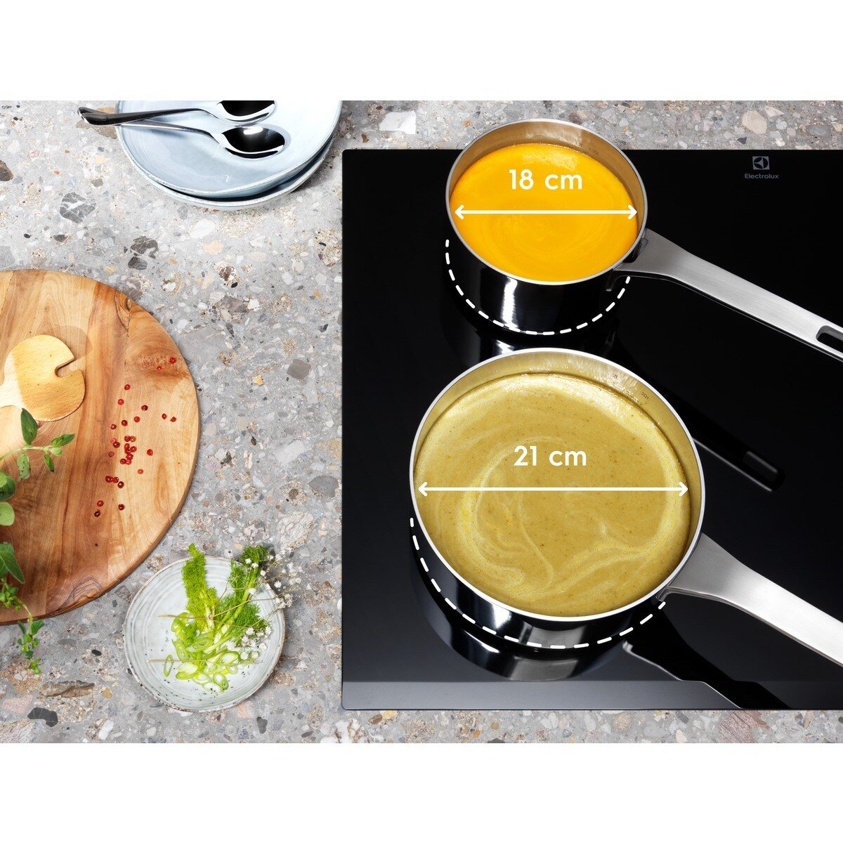 EAN 7332543637683 - Electrolux EIS62443 Negro Integrado 60 cm Con placa de inducción 4 zona(s) imagen 11