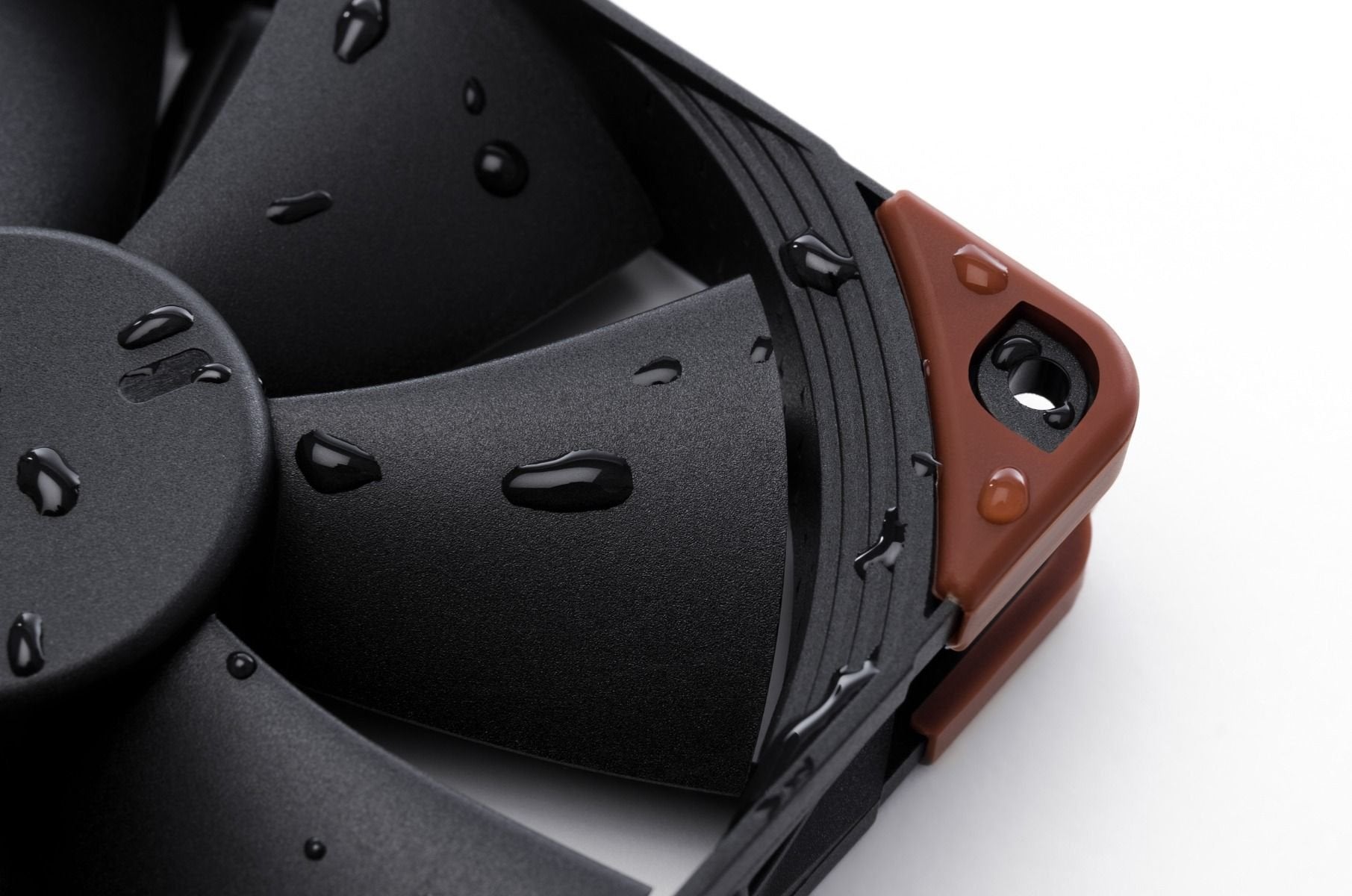 EAN 4716123315414 - Noctua NF-F12 industrialPPC-3000 PWM Carcasa del ordenador Ventilador 12 cm Negro, Marrón imagen 6