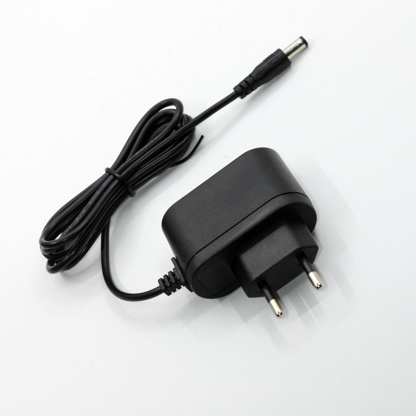 Coreparts Mbxgp-Ac0002 Adaptador E Inversor De Corriente Interior 12 W Negro