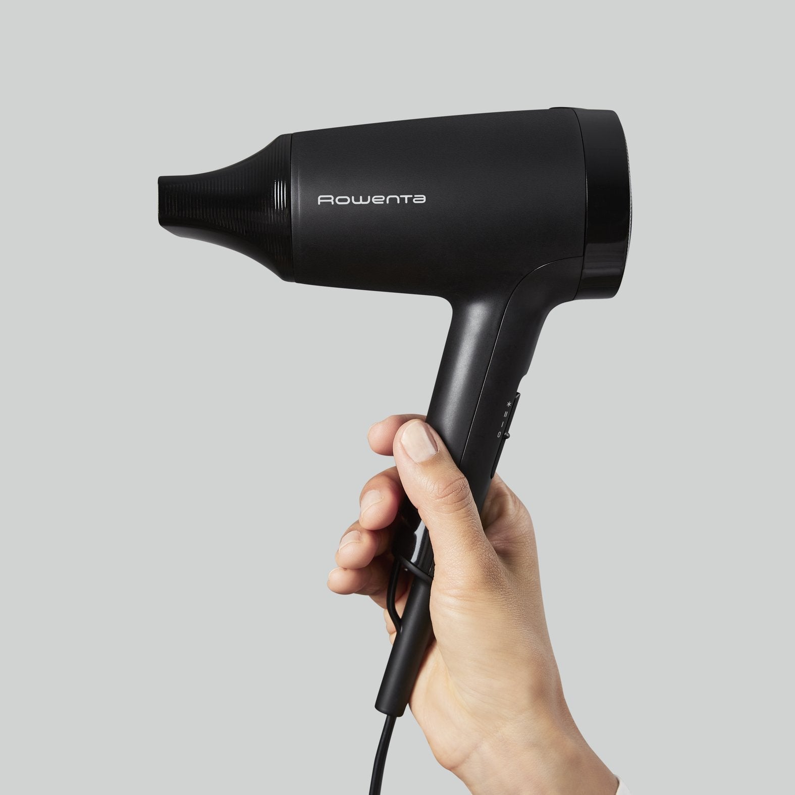 EAN 3121040087633 - Rowenta Express Style CV1801 secador 1600 W Negro imagen 10