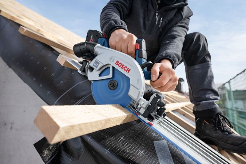 EAN 4053423254358 - Bosch GKS 18V-57-2 GX 16,5 cm Negro, Azul 5000 RPM imagen 3